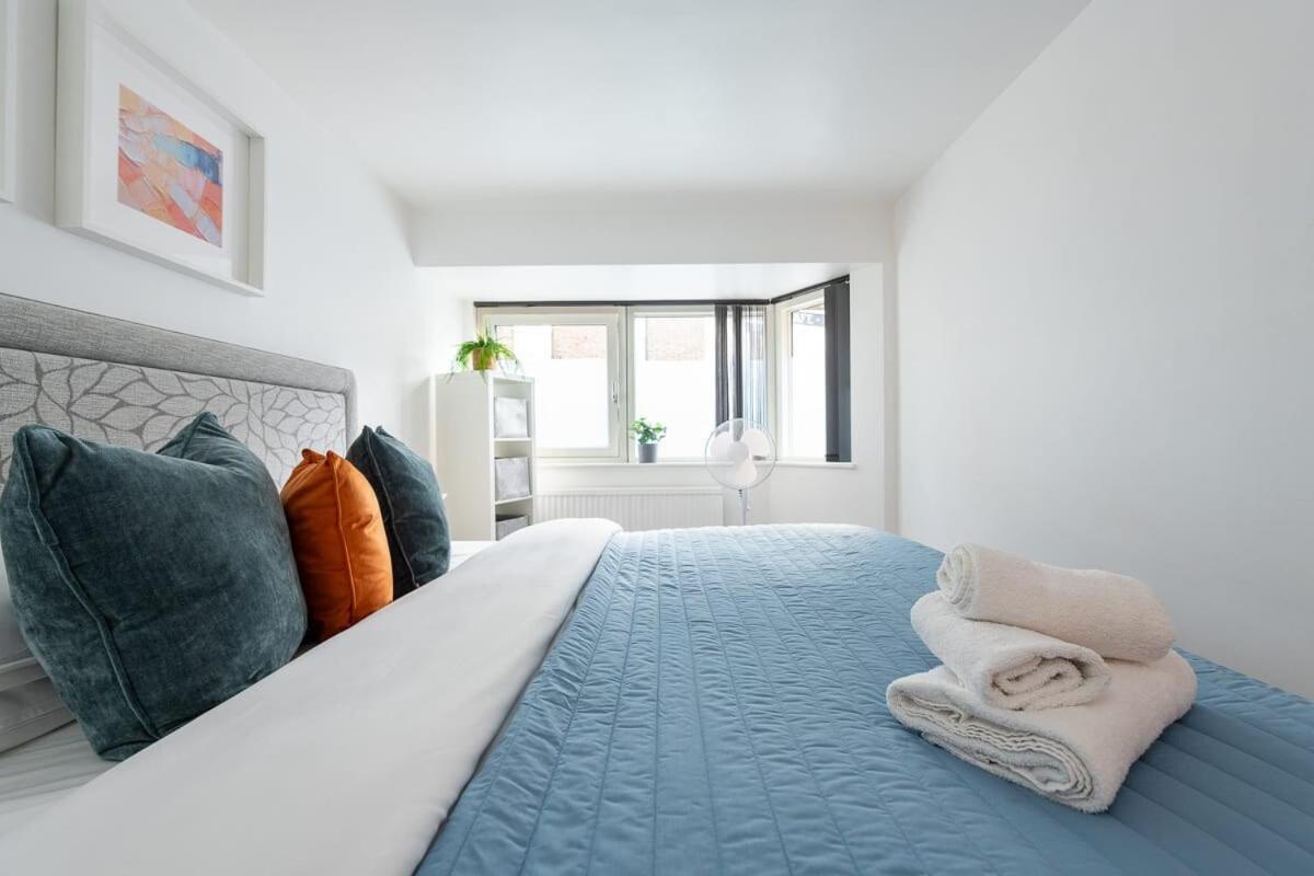 City Center,2 Bedroom Apartment With Parking Кембридж Экстерьер фото
